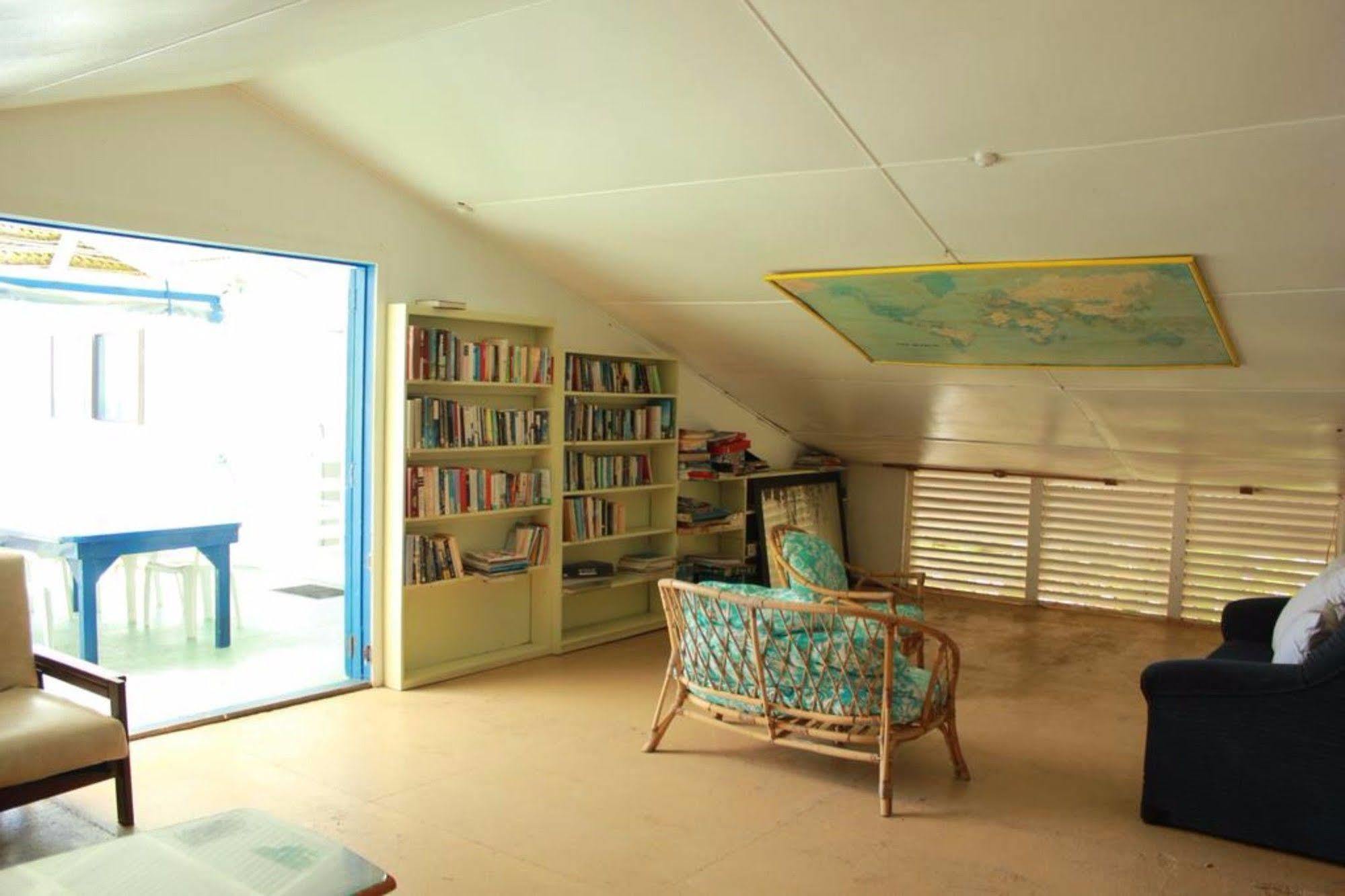 Paradise Inn Avarua Exteriör bild